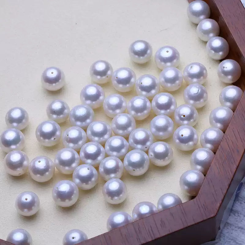 Natural white Edison freshwater pearls, available in 8-9mm, 9-10mm, 10-11mm, and 11-12mm. Full-drilled loose beads for DIY jewelry making
